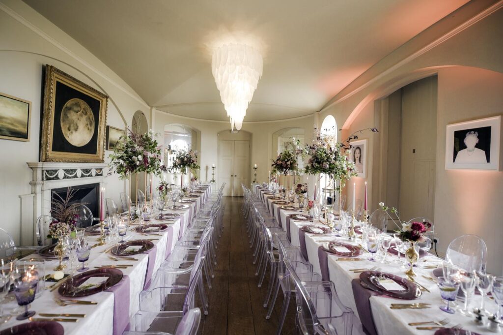 Wedding-at-Aynhoe-Park-photographer-in-Oxford