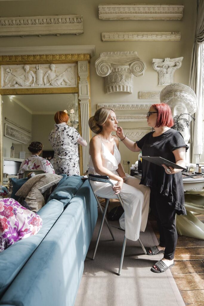 Wedding-at-Aynhoe-Park-photographer-in-Oxford