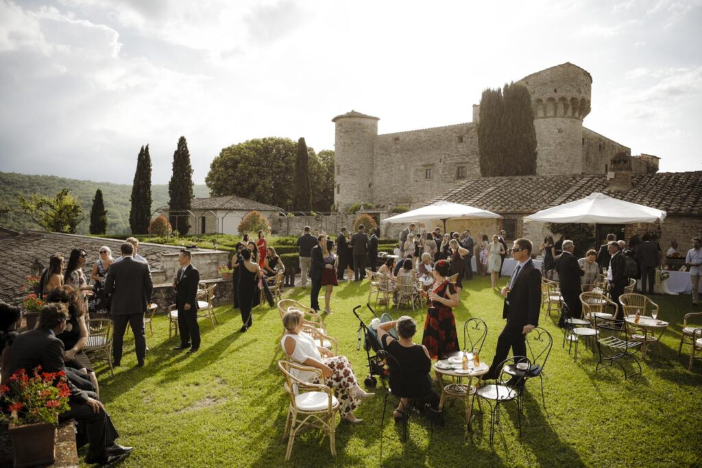 wedding at Castello di Meleto castle photographer in Tuscany Andrea Pitti