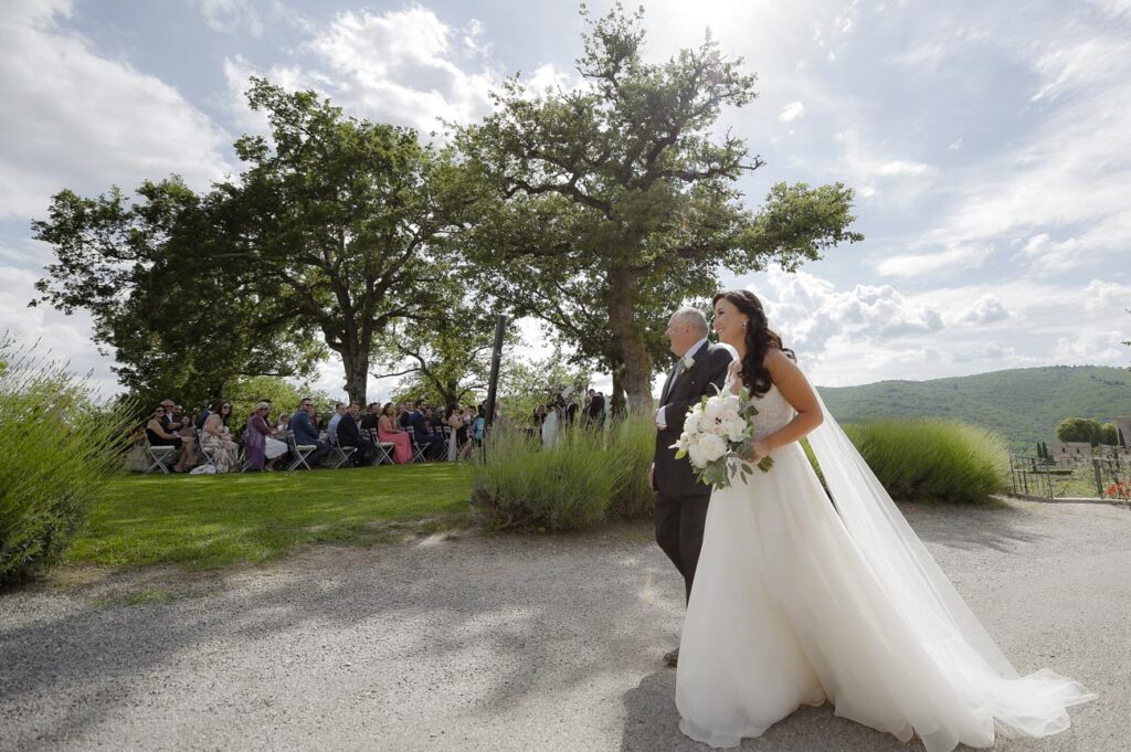 wedding at Castello di Meleto castle photographer in Tuscany Andrea Pitti