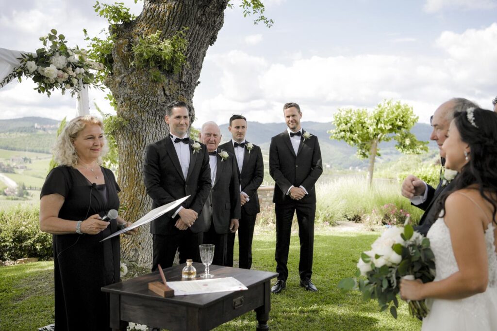 wedding at Castello di Meleto castle photographer in Tuscany Andrea Pitti