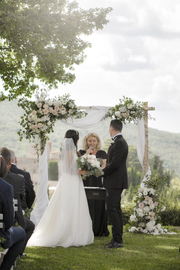 wedding at Castello di Meleto castle photographer in Tuscany Andrea Pitti