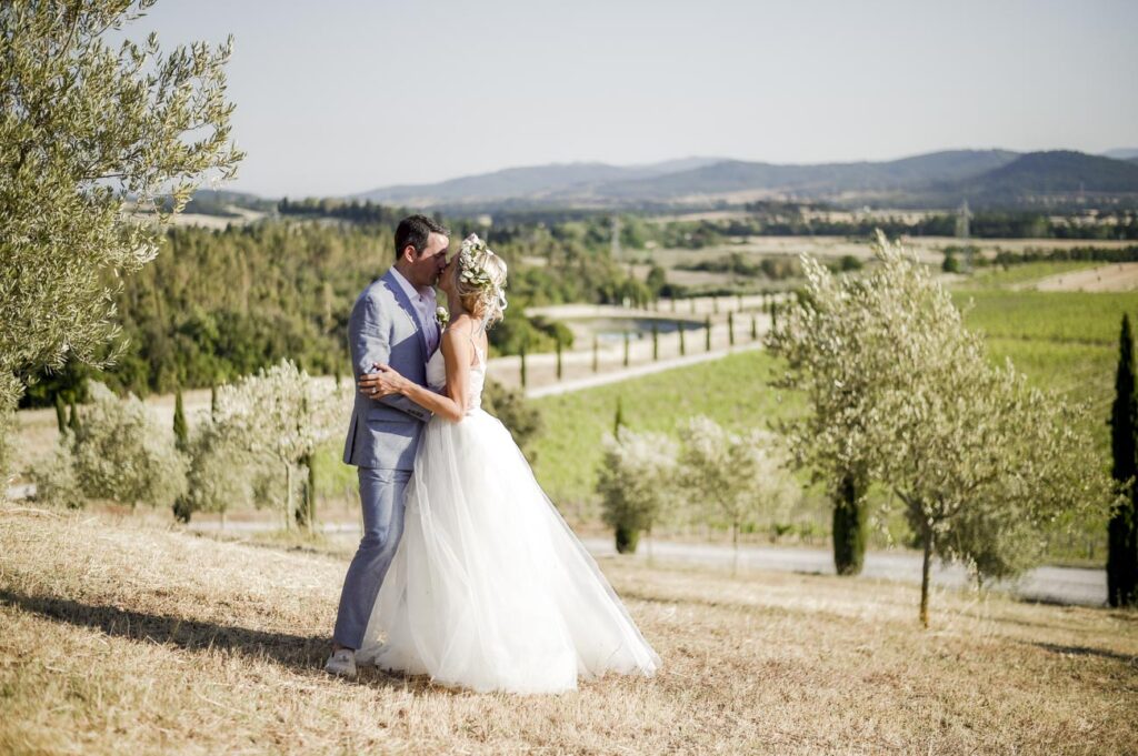 wedding at Conti di San Bonifacio photographer in Tuscany Andrea Pitti