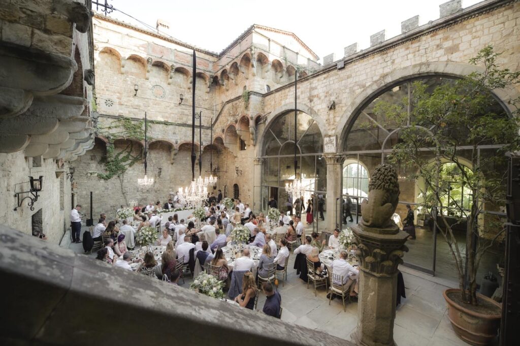 wedding-at-vincigliata-castle-photographer-in-Florence_Tuscany