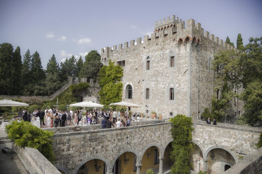 wedding-at-vincigliata-castle-photographer-in-Florence_Tuscany