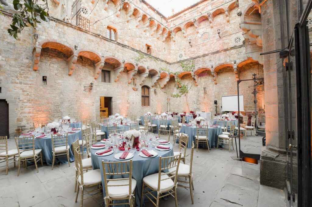 Indian wedding in Tuscany Mandy photographer Hindu ceremony Andrea Pitti-19