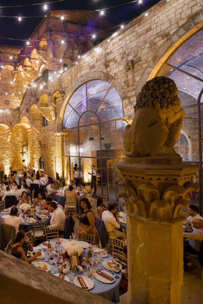 Indian wedding in Tuscany Mandy photographer Hindu ceremony Andrea Pitti-19