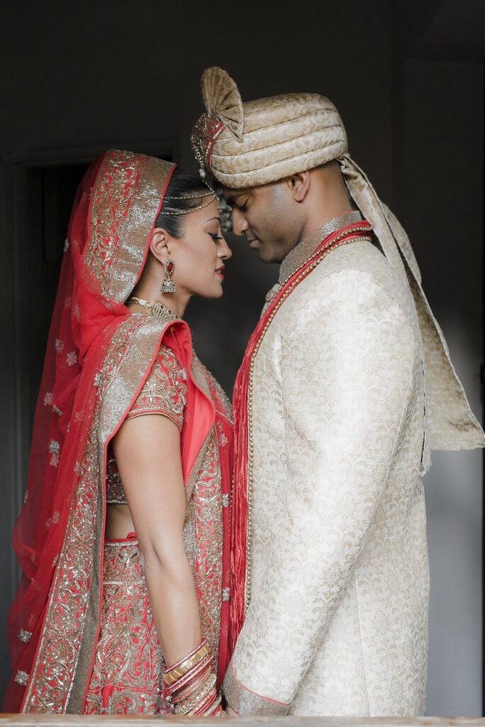 Indian wedding in Tuscany Mandy photographer Hindu ceremony Andrea Pitti-19