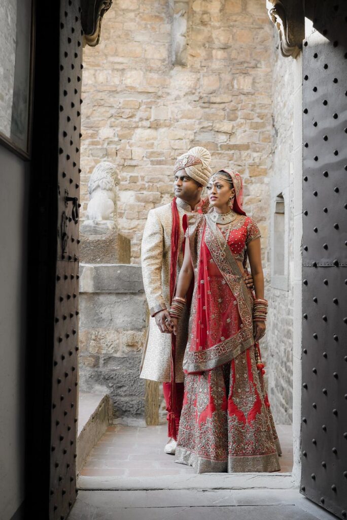 Indian wedding in Tuscany Mandy photographer Hindu ceremony Andrea Pitti-19