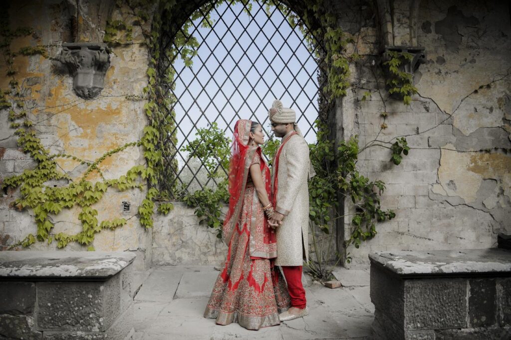 Indian wedding in Tuscany Mandy photographer Hindu ceremony Andrea Pitti-19