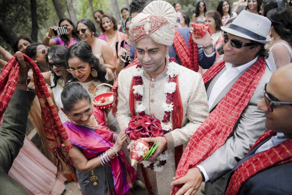 Indian wedding in Tuscany Mandy photographer Hindu ceremony Andrea Pitti-19