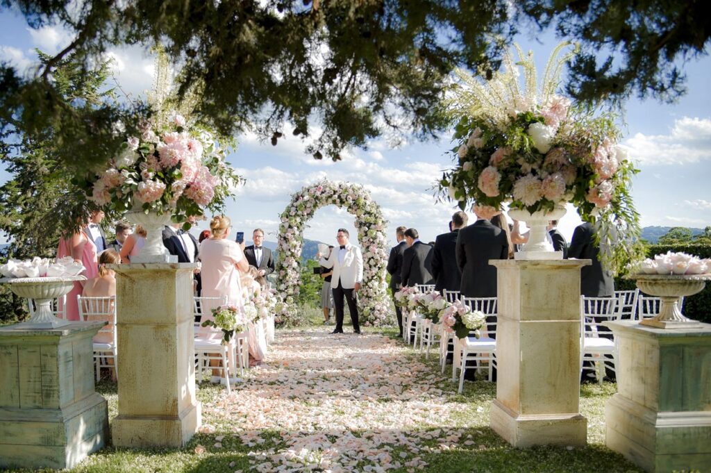 wedding at Villa Ulignano photographer in Tuscany Andrea Pitti