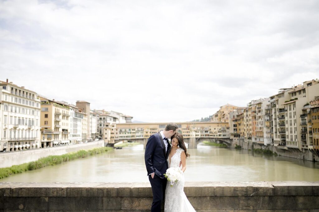 wedding in Florence Ponte Vecchio photographer in Tuscany Andrea Pitti
