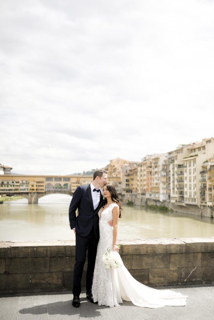 wedding in Florence Ponte Vecchio photographer in Tuscany Andrea Pitti